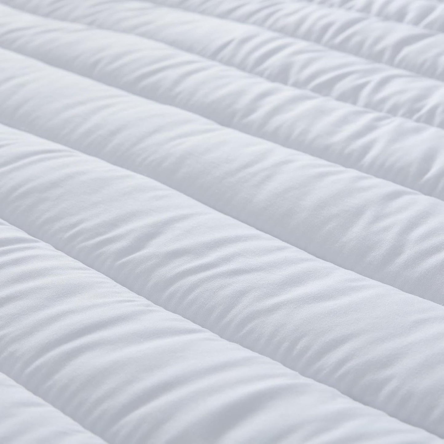 Microfiber Mattress Topper 4Cm Thick with Elastic Corner Straps - Hypoallergenic