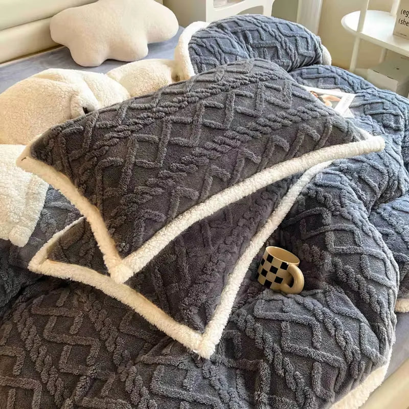 2Pcs Warm Winter Stripe Soft Velvet Pillow Cases Skin-Friendly Dual-Sided Pillowcase Single Person Pillow Cover Cushion Cover