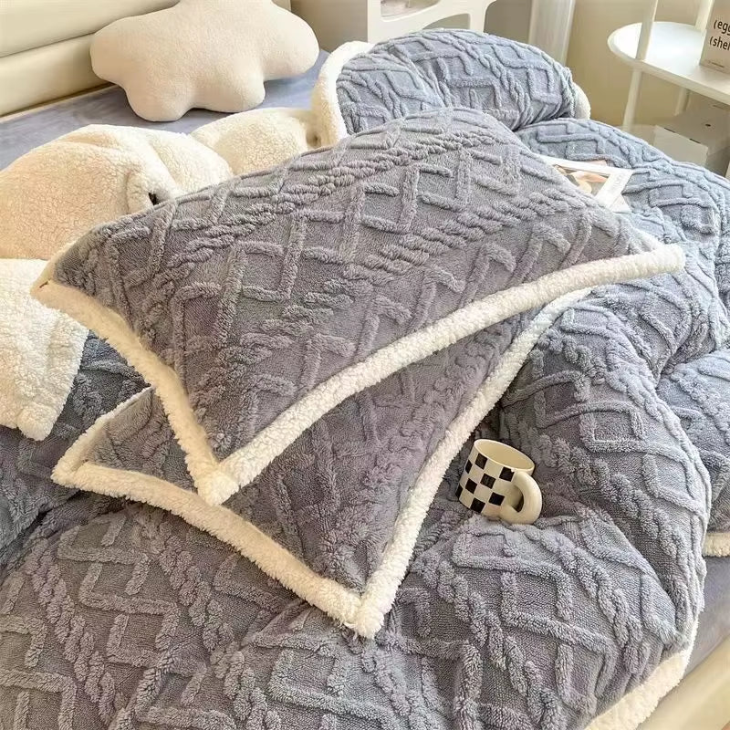 2Pcs Warm Winter Stripe Soft Velvet Pillow Cases Skin-Friendly Dual-Sided Pillowcase Single Person Pillow Cover Cushion Cover